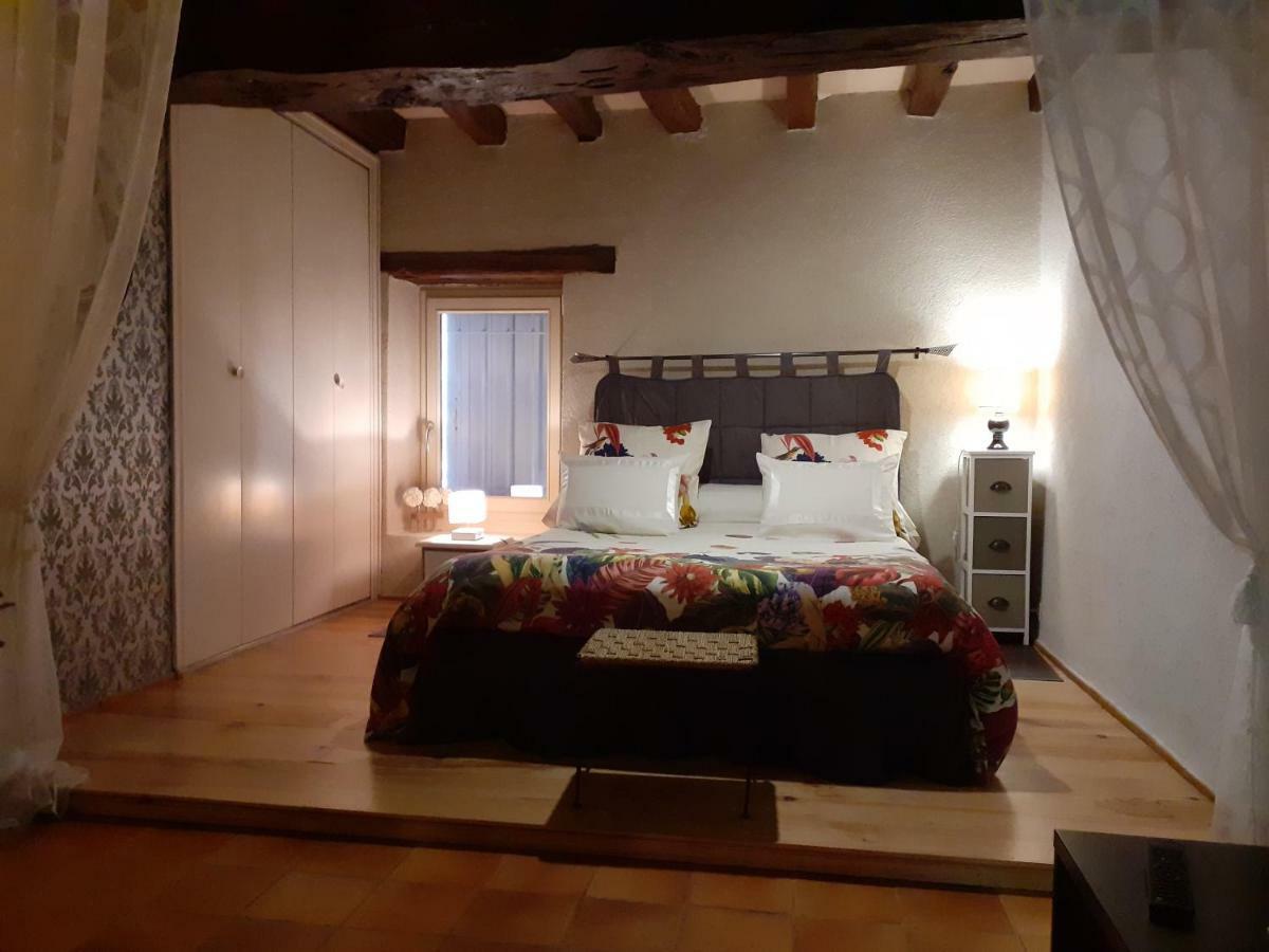 Bed and Breakfast Domaine Pastel Besson Zewnętrze zdjęcie