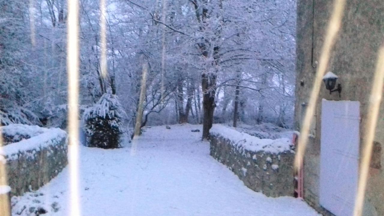 Bed and Breakfast Domaine Pastel Besson Zewnętrze zdjęcie